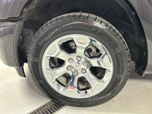 Used 2025 RAM 1500 Big Horn AWD/4WD image 9