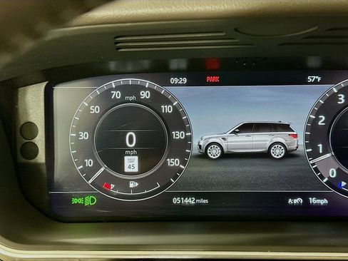 Used 2020 Land Rover Range Rover Sport HSE image 12