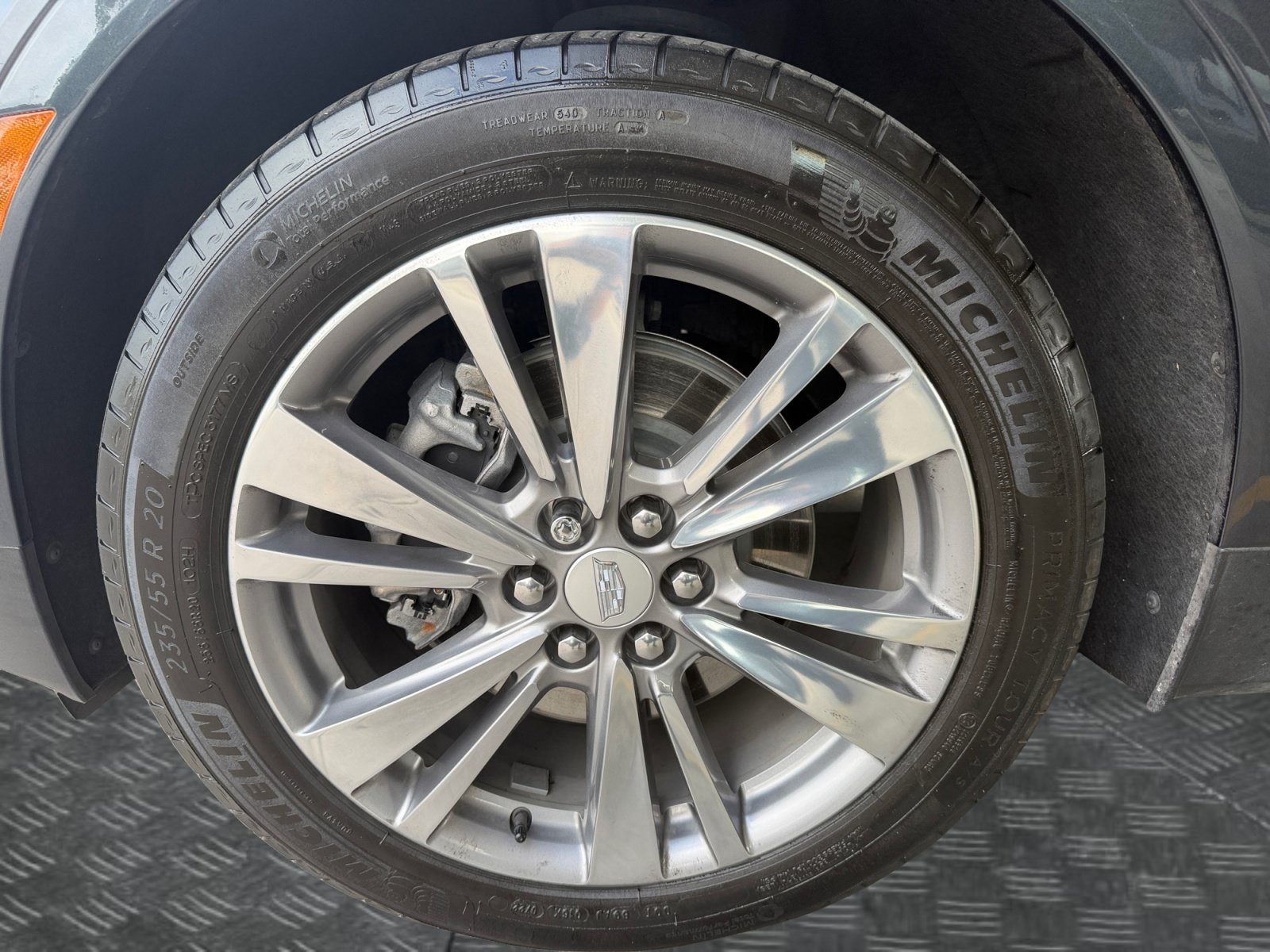 Used 2022 Cadillac XT5 Premium Luxury w/ Platinum Package AWD/4WD image 9