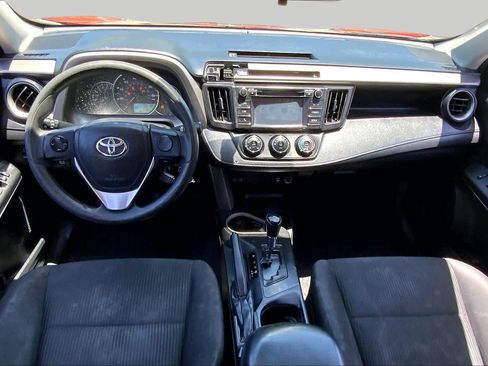 Used 2016 Toyota RAV4 LE FWD image 16