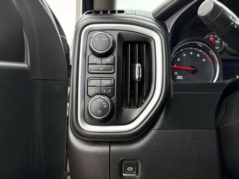 Used 2020 Chevrolet Silverado 2500 LT AWD/4WD image 22