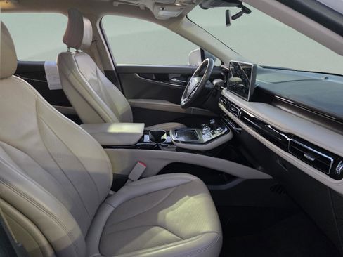 Used 2022 Lincoln Nautilus Reserve w/ Equipment Group 201A image 24