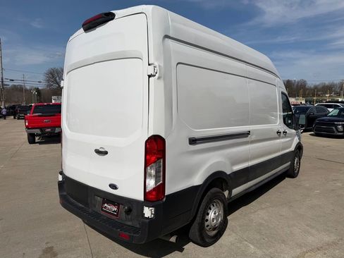 Used 2022 Ford Transit 250 148 High Roof AWD image 6