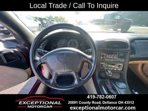 Used 2001 Chevrolet Corvette Convertible w/ Preferred Equipment Group2 RWD image 7