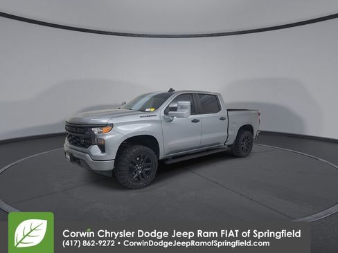 Used 2024 Chevrolet Silverado 1500 Custom w/ LPO, Dark Essentials Package image 7