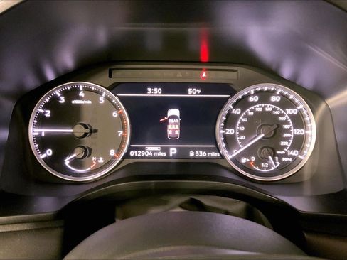 Used 2025 Mitsubishi Outlander SE image 20