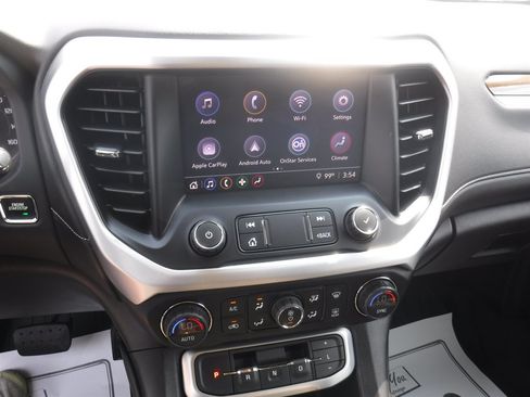 Used 2022 GMC Acadia SLE w/ LPO, Floor Liner Package FWD image 18