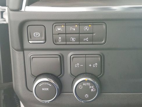 New 2026 Chevrolet Tahoe LT image 27