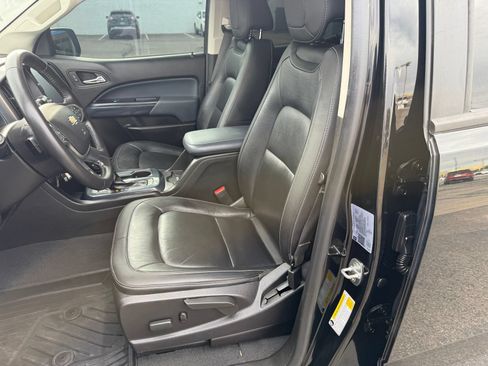 Certified 2021 Chevrolet Colorado Z71 w/ Z71 Midnight Edition AWD/4WD image 31