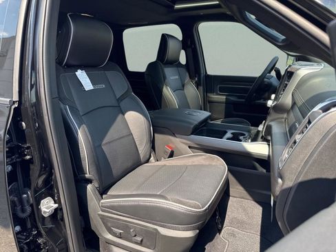 New 2026 RAM 2500 Laramie w/ Night Edition AWD/4WD image 41