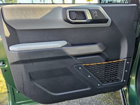 Used 2022 Ford Bronco Badlands w/ Sasquatch Package image 19