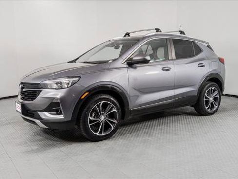Used 2021 Buick Encore GX Select image 2