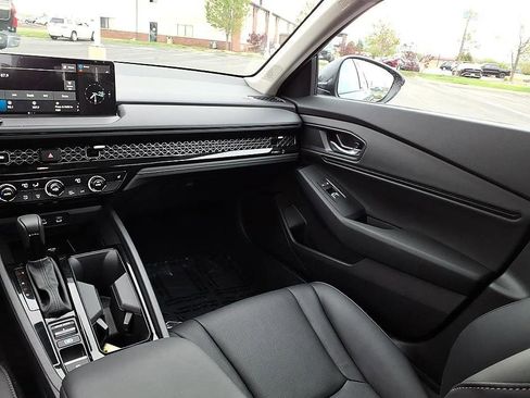Certified 2025 Honda Accord EX-L image 22