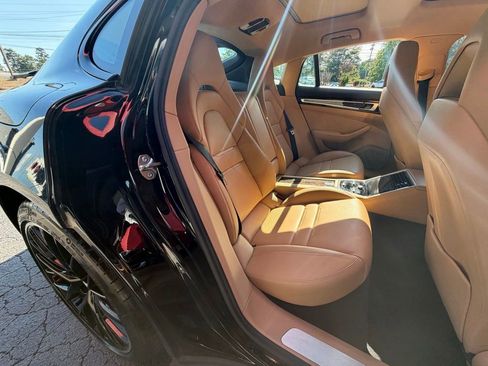 Used 2021 Porsche Panamera w/ Premium Package RWD image 38