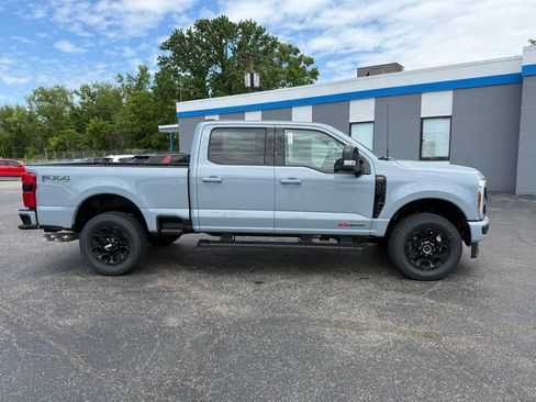 New 2026 Ford F350 4x4 Crew Cab Super Duty image 2