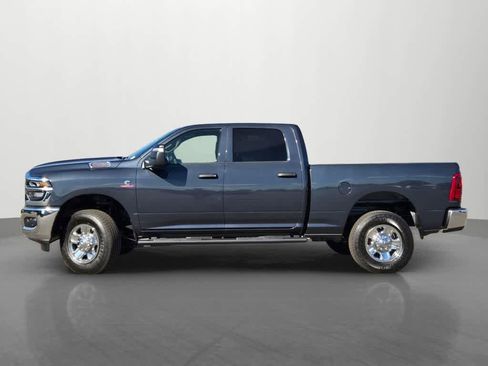 New 2026 RAM 2500 Tradesman AWD/4WD image 3