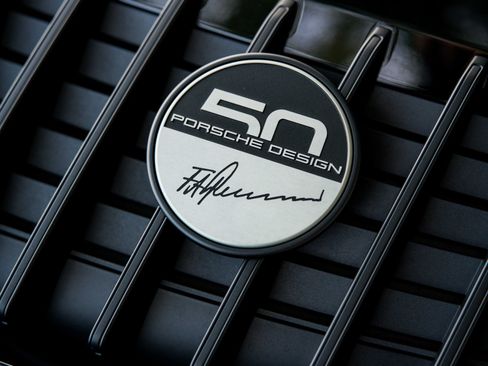 Used 2022 Porsche 911 50th Anniversary Edition AWD/4WD image 8