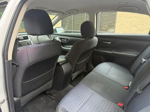 Used 2016 Nissan Altima 2.5 S w/ Power Driver Seat Package FWD image 30
