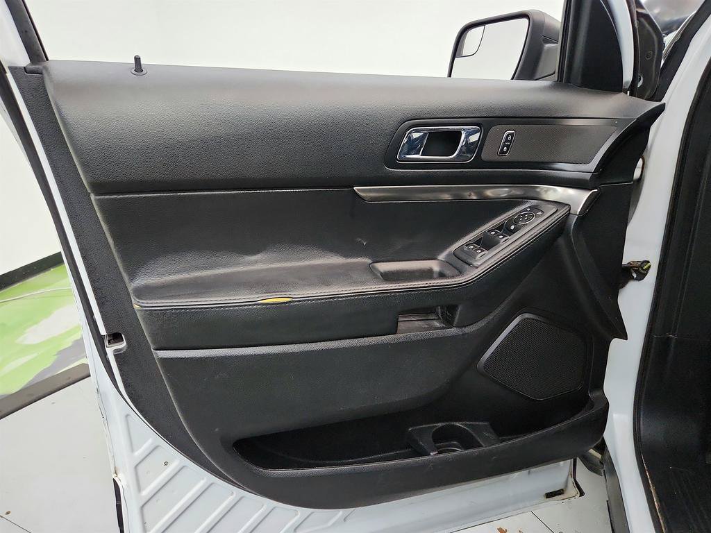 Used 2017 Ford Explorer 4WD Police Interceptor image 20