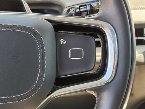 Certified 2025 Lincoln Navigator Reserve AWD/4WD image 25