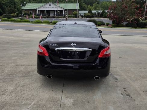 Used 2011 Nissan Maxima 3.5 SV w/ Monitor Pkg FWD image 4