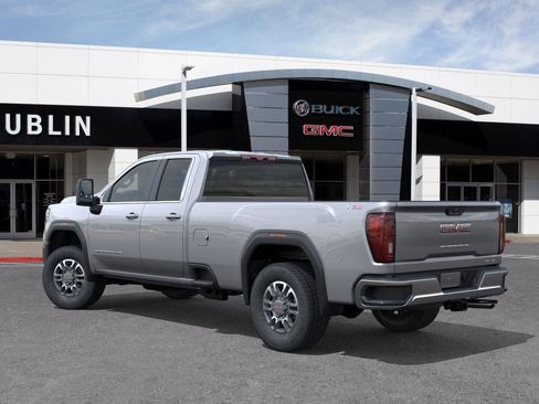 New 2026 GMC Sierra 2500 SLE image 5