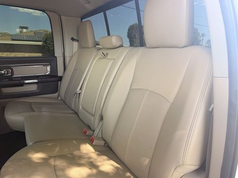 Used 2018 RAM 2500 Laramie AWD/4WD image 46