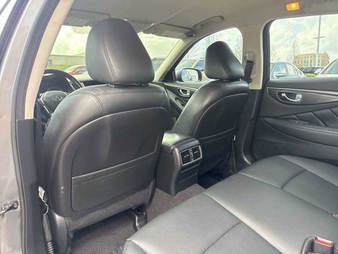 Used 2018 INFINITI Q50 Pure image 16