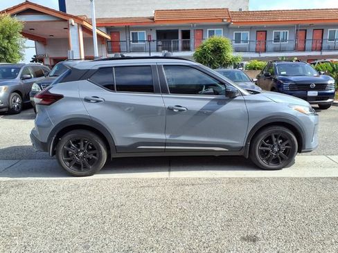 Used 2024 Nissan Kicks SR w/ Interior Electronics Package FWD image 24