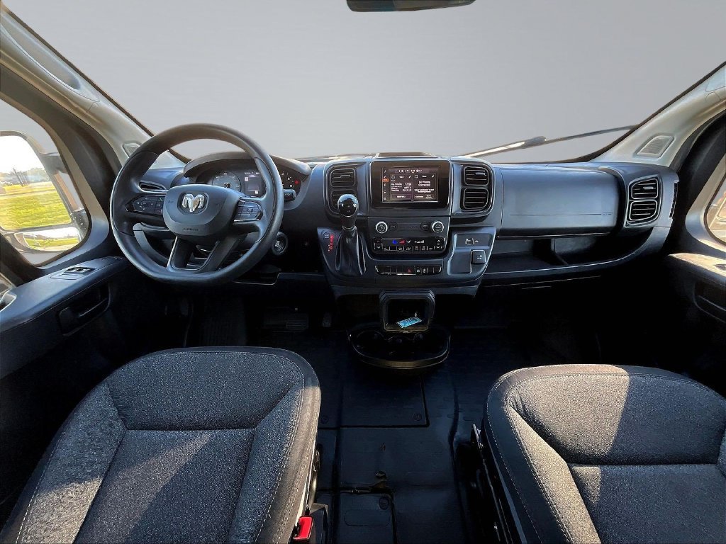 Used 2023 RAM ProMaster 2500 FWD image 9