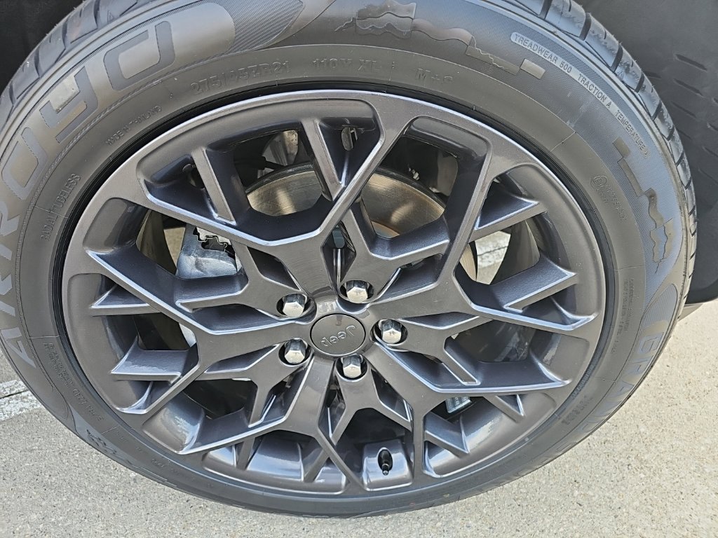Certified 2024 Jeep Grand Cherokee L Summit AWD/4WD image 4