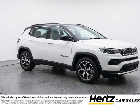 Used 2025 Jeep Compass Limited AWD/4WD image 1
