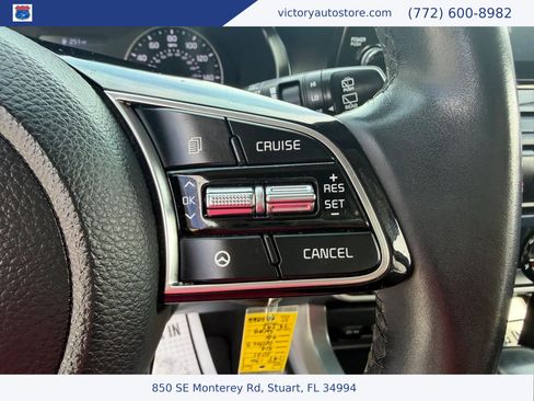 Used 2021 Kia Seltos S FWD image 30