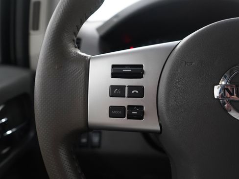 Used 2017 Nissan Frontier SV w/ SV Value Truck Package AWD/4WD image 24