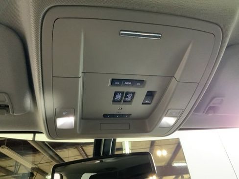 Used 2018 Chevrolet Silverado 2500 LTZ w/ Duramax Plus Package image 23