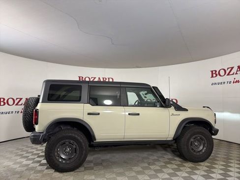 Certified 2022 Ford Bronco Everglades image 9