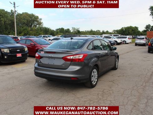 Used 2012 Ford Focus SE FWD image 4