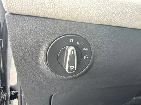 New 2026 Volkswagen Taos S FWD image 21