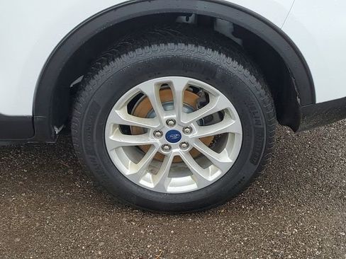 Used 2021 Ford Escape SE w/ Cold Weather Package AWD/4WD image 5
