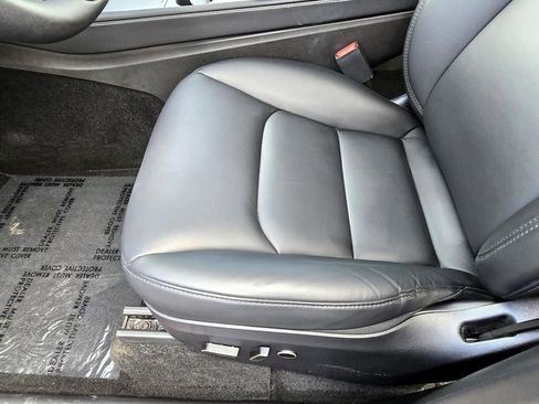 Used 2024 Tesla Model Y Long Range image 20