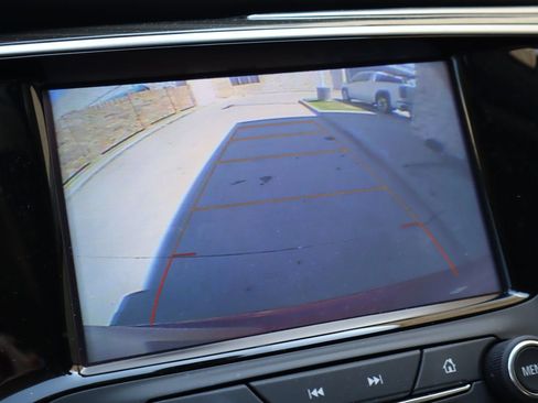 Used 2019 Buick Envision Essence FWD image 8