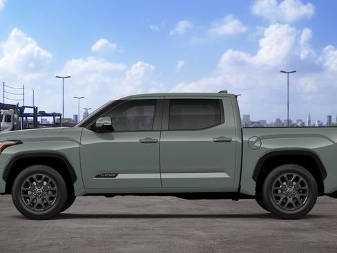 New 2026 Toyota Tundra Platinum AWD/4WD image 4