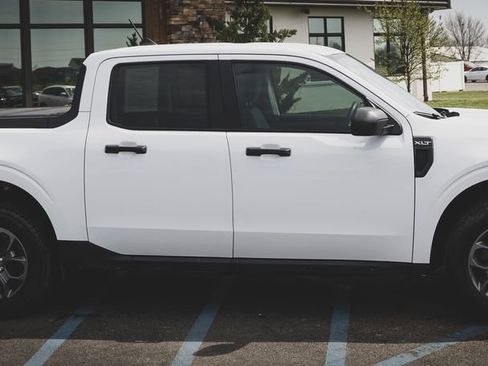 Used 2023 Ford Maverick XLT image 15