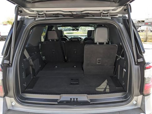 Certified 2021 Ford Expedition Limited image 11