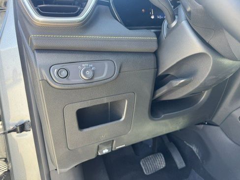 Used 2025 Chevrolet TrailBlazer ACTIV w/ Convenience Package AWD/4WD image 13