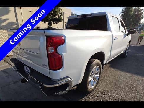 Used 2021 Chevrolet Silverado 1500 LTZ w/ LTZ Premium Package RWD image 6
