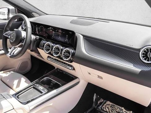 New 2026 Mercedes-Benz GLA 250 4MATIC image 26