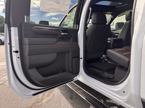 New 2026 GMC Sierra 2500 AT4 w/ AT4 Premium Plus Package image 29