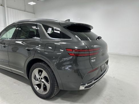 Certified 2026 Genesis GV70 2.5T Advanced AWD/4WD image 14