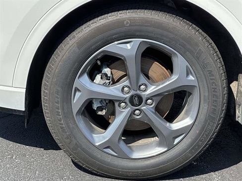 Used 2023 Ford Escape ST-Line w/ Tech Pack #1 image 8